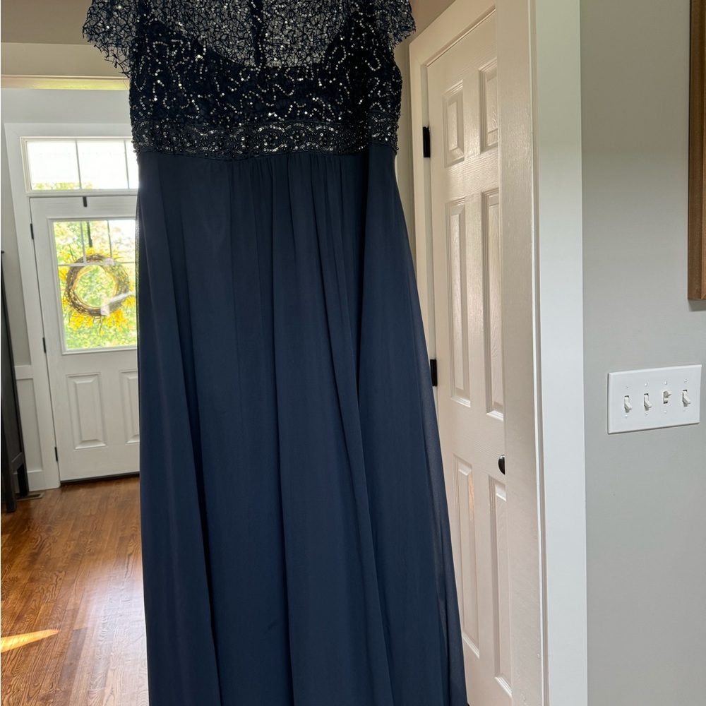 Elegant Navy Blue Wedding Dress